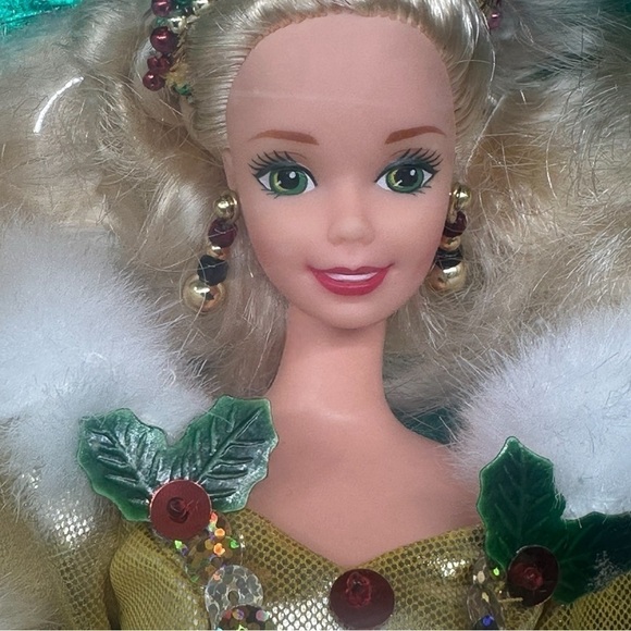 Barbie 1994 Holiday Happy Holidays RARE Vintage Doll Box Error Collectors Dream - Picture 5 of 11